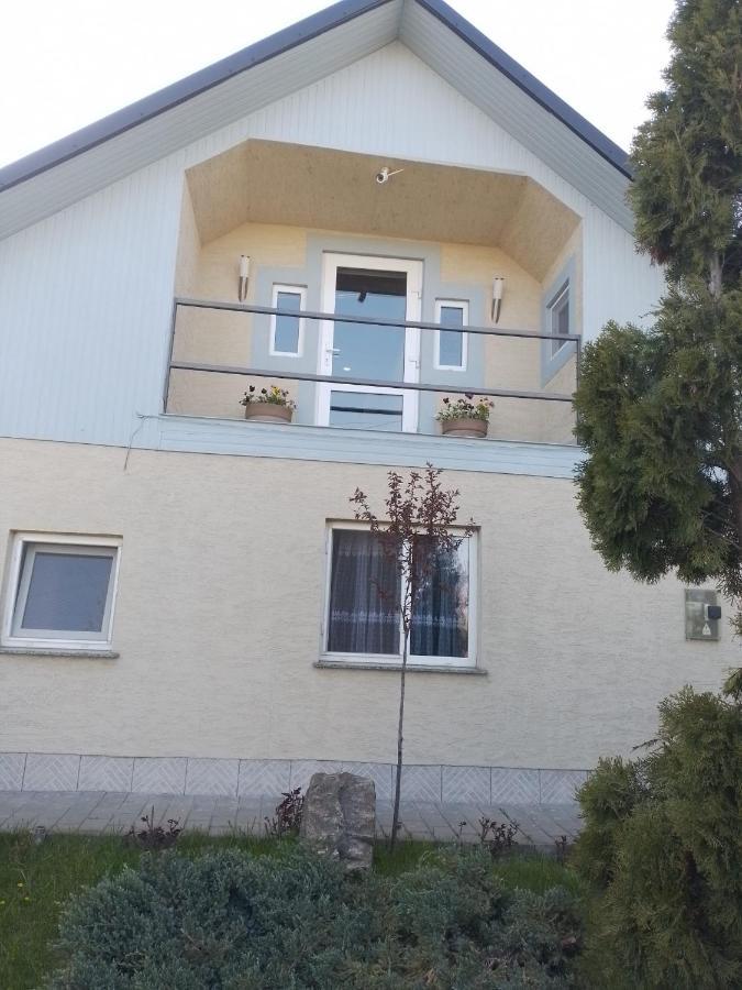 Casa Mamei Suceava Esterno foto